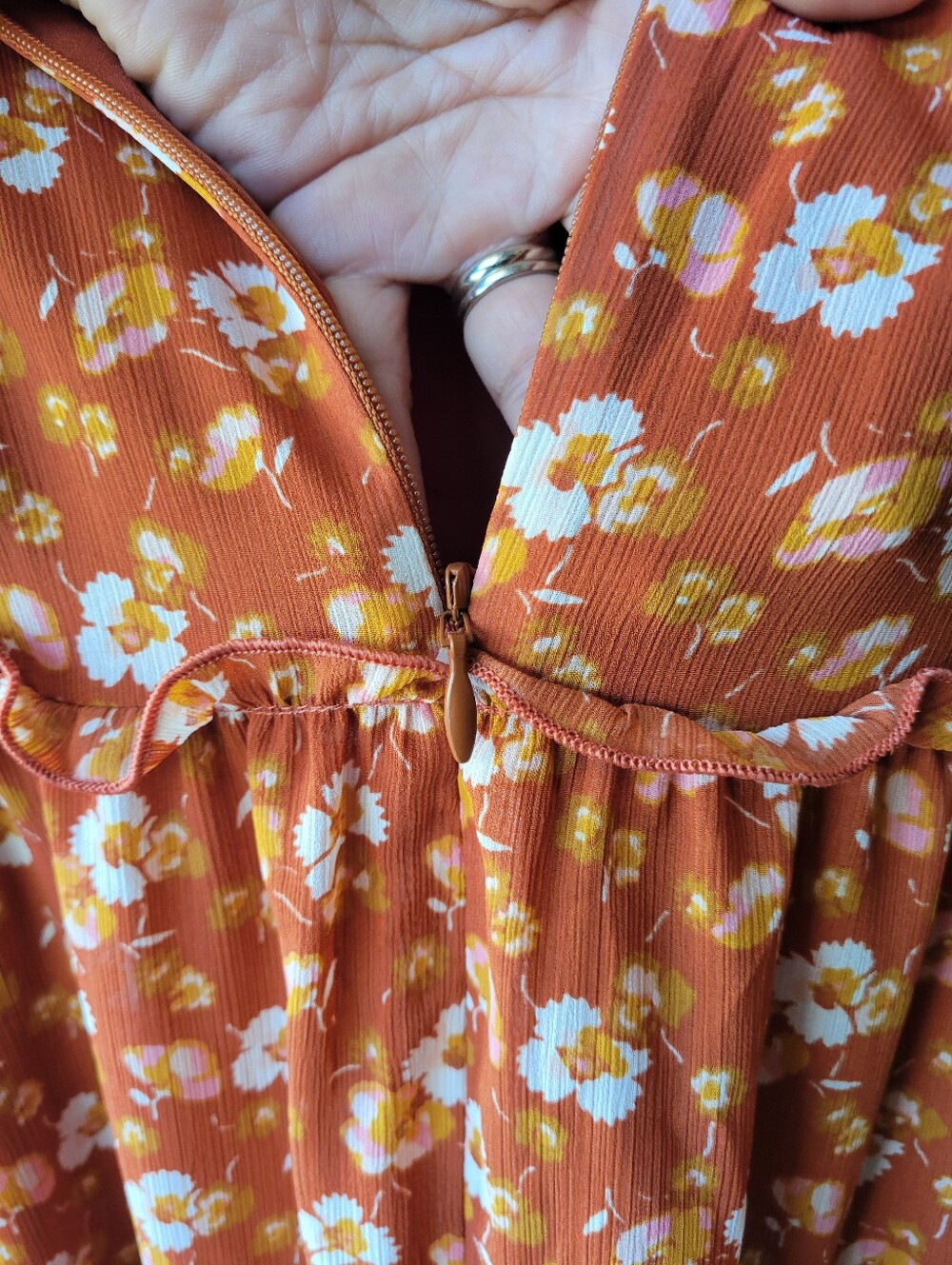 J. Crew Crinkle Midi flounce Women's Orange White Dress Zip Lined MSRP $110 New - Picture 4 of 13